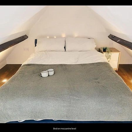 Mezzanine Studio Apartment لندن المظهر الخارجي الصورة