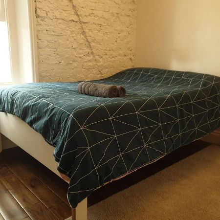 Mezzanine Studio Apartment لندن المظهر الخارجي الصورة