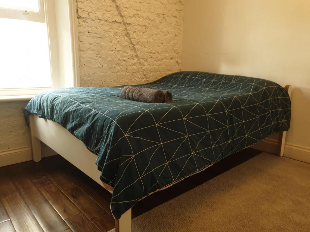 Mezzanine Studio Apartment لندن المظهر الخارجي الصورة